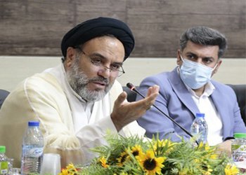 امام‌جمعه عسلویه:
رفع مشکلات دو بیمارستان عسلویه نیاز به احداث بیمارستان سوم را برطرف می‌کند

