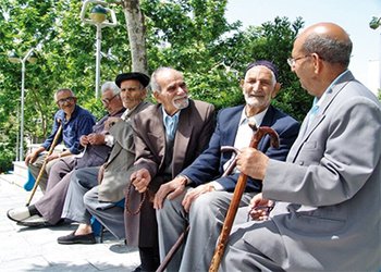 رئیس شبکه بهداشت و درمان شهرستان دیلم:
جمعیت سالمند شهرستان دیلم در ۱۰ سال گذشته اضافه شده است