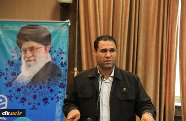 تبیین دو مولفه هویت ملی و مقاومت در بطن برنامه درسی