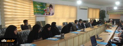 سیاست معاونت فرهنگی و اجتماعی در برنامه ریزی فعالیت های این حوزه توجه به زیست بوم ها و دوری از تمرکز گرایی است