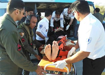 بالگرد اورژانس ۱۱۵ بوشهر برای نجات رونیکای ۵ ساله به پرواز درامد