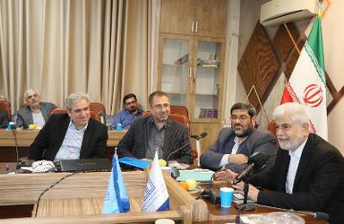 نشست دبیر کل مجمع خیرین سلامت کشور با مسئولین شهرستان بابل