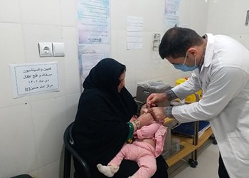 رئیس شبکه بهداشت و درمان دشتستان؛
۸۵ درصد از اتباع خارجی دشتستان واکسن سرخک و فلج اطفال را دریافت کرده‌اند
