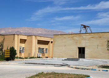 رئیس دانشگاه علوم پزشکی بوشهر:
طرح توسعه بیمارستان زینبیه (س) خورموج هم‌زمان با سفر ریاست جمهوری به بهره‌برداری خواهد رسید