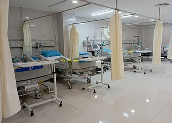 رئیس دانشگاه علوم پزشکی بوشهر:
بخش‌های ویژه بیمارستان بقیه‌الله الاعظم (عج) دیلم به بهره‌برداری می‌رسد