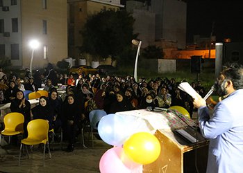 با حضور پرشور دانشجویان دانشگاه علوم پزشکی بوشهر: 
ویژه برنامه جشن دانشجویی راه نور به مناسبت زادروز خجسته امام زمان (عج)