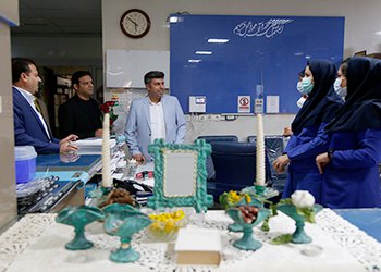 رئیس دانشگاه علوم پزشکی بوشهر:
بیمارستان قلب بوشهر در ایام نوروز در حال ارائه خدمات به بیماران است/ رضایتمندی مردم در دستور کار مدافعان سلامت است/گزارش تصویری
