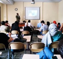 تجربه شکل جدیدی از اجرای اصل ۱۶۵ قانونی اساسی در دانشکده حقوق و علوم سیاسی دانشگاه تهران | جلسه دادگاه به صورت مجازی و علنی برای دانشجویان پخش شد + نظر استاد