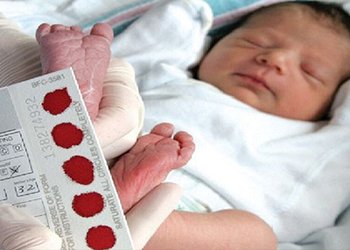 رئیس شبکه بهداشت و درمان عسلویه خبر داد؛
۸۴۹ غربالگری پاشنه پا در نوزادان شهرستان عسلویه در سال گذشته انجام شده است