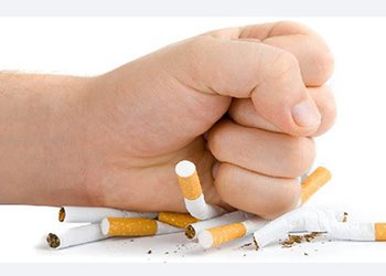 مبارزه با مصرف دخانیات در شهرستان عسلویه با جدیت بیشتری پیگیری خواهد شد