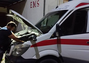 رئیس اورژانس پیش بیمارستانی استان بوشهر:
ارتقاء ناوگان آمبولانس‌های اورژانس پیش بیمارستانی در استان بوشهر بهبود رضایتمندی بیماران را تضمین می‌کند