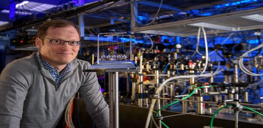 Toy inspires experiment on behavior of quantum systems