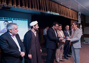 کارکنان و مدیران نمونه دانشگاه علوم پزشکی بوشهر معرفی شدند/ گزارش تصویری