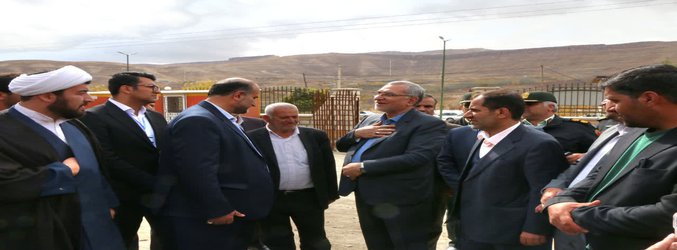 وزیر بهداشت از پروژه احداث مرکز جامع سلامت باباحیدر دیدن کرد