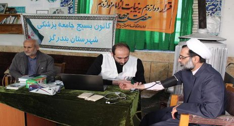 کاروان سلامت شهرستان بندرگز در امام زاده عیلرضا سرطاق توقف کرد