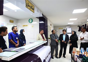 در سومین روز از نوروز ۱۴۰۳؛
رئیس دانشگاه علوم پزشکی بوشهر از حوزه سلامت شهرستان تنگستان بازدید کرد/ گزارش تصویری