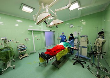سرپرست بیمارستان بقیه الله الاعظم (عج) دیلم خبر داد؛
بیش از ۴۰ مورد عمل جراحی اورژانسی در تعطیلات نوروز در دیلم انجام شده است