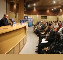 جامعه بدون تفاوت فکری به رکود کشیده می‌شود | هشدار درباره قرارگیری در حد غیربهینگی تعارضات در سطوح ملی و بین‌المللی | تفاوت‌های مبنایی نگاه به «صلح» از منظر نظام اسلامی و نظام سلطه | بی‌عدالتی نتیجه سکوت در برابر ظلم به بهانه آرامش و صلح است