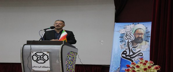 رئیس دانشگاه کردستان: دانشگاه باید مرجع خلاقیت، بدعت علمی و ارائه چهره‌های نوین از علم باشد