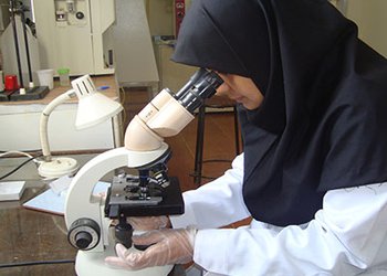 انجام بیش از ۱۵۰ هزار آزمایش طبی در شهرستان دیّر