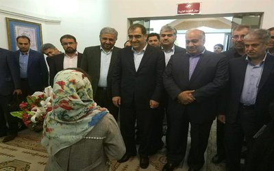 وزیر بهداشت، درمان و آموزش پزشکی وارد استان کرمانشاه شد