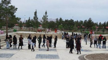 همایش پیاده روی دانشجویان دختر دانشگاه برگزار شد