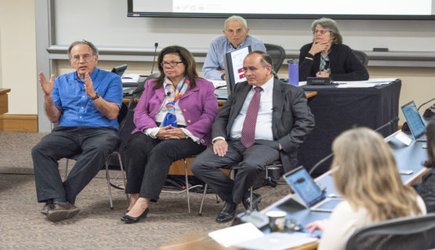 Faculty diversity in the spotlight at senate meeting