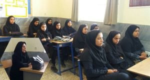 سخنرانی معرفی رشته گیاهان دارویی توسط پژوهشگر بخش تحقیقات منابع طبیعی مرکز تحقیقات و آموزش گلستان