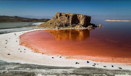 در دانشگاه ارومیه اجرا شد: پهنه‌‌بندی نفوذ آب به خاک های متاثر از نمک پیرامون دریاچه ارومیه