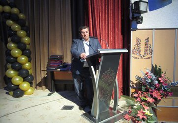 "جشن دانش آموختگی"