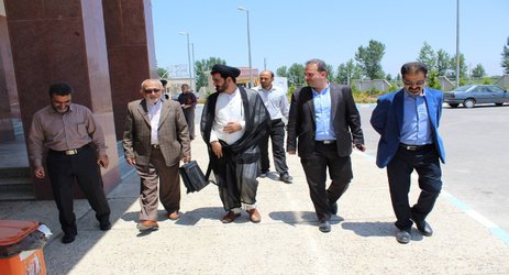 مذاکره با خیّر سازنده ی بخش دیالیز بیمارستان شهدای بندرگز