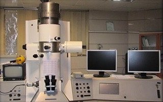 راه‌اندازی میکروسکوپ الکترونی با نصب دوربین ایرانی