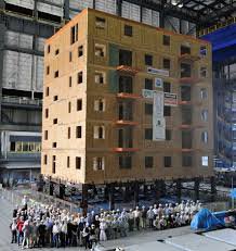 یک سخنرانی علمی پژوهشی از کشور ژاپن