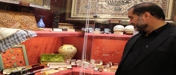 بازدید رئیس دانشگاه آزاد اسلامی استان قم و هیات همراه از موزه امام علی (ع) به روایت تصویر