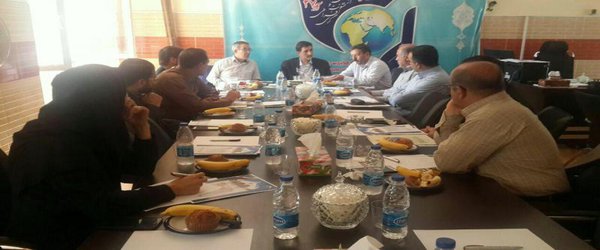 نشست با روسای دانشگاههای استان در خصوص همایش مبانی گفتگو و راهکارهای عملی وحدت اقوام و مذاهب