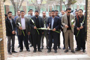 آیین غبارروبی گلزار شهدای شهر بوئین زهرا توسط جامعه دانشگاهی فنی و مهندسی