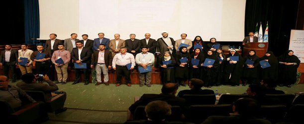 انتخاب دانشجوی کارشناسی ارشد حقوق خصوصی دانشگاه مازندران به عنوان"برگزیده جشنواره ملی"
