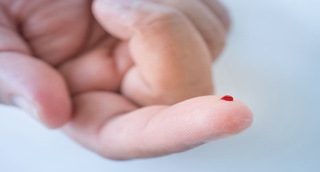 How could a fingerprick test help tackle antimicrobial resistance?