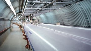 Scientists endorse billion-dollar collider to look inside protons and neutrons