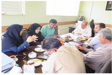 بازدید سرپرست اداره امور استانها و هیات امنا سازمان غذا و دارو از واحدهای مختلف معاونت غذا و دارو