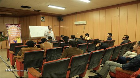 افزایش دوره‌های سیاسی برای آگاهی‌بخشی به دانشجویان پزشکی