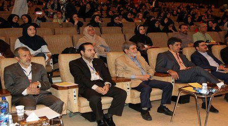 همایش کشوری بزرگداشت هفته جهانی تغذیه با شیر مادر به همت معاونت بهداشت دانشگاه برگزار شد