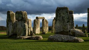 Stonehenge cremations shed light on where mysterious monument builders came from