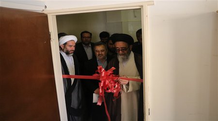 از سوی امام جمعه تبریز؛
دبیرخانه دائمی مشروطه‌پژوهی در دانشگاه آزاد اسلامی تبریز گشایش یافت