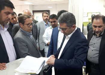 معاون وزیر بهداشت و درمان از بیمارستان نبی اکرم (ص) تامین اجتماعی عسلویه بازدید کرد