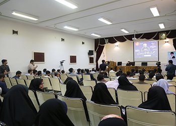 نشست دانشجویان بوشهر با نماینده مردم بوشهر، گناوه و دیلم برگزار شد/ گزارش تصویری