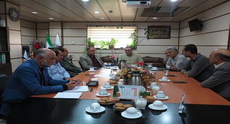 برگزاری جلسه پیش مناقصه تغذیه دانشجویی در معاونت توسعه مدیریت و منابع دانشگاه