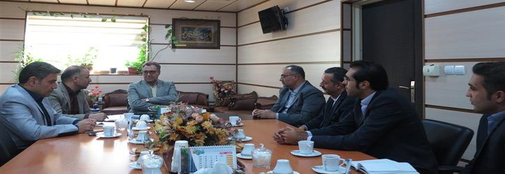 دیدار مسئولین بانک رسالت استان سمنان با معاون توسعه مدیریت و منابع دانشگاه