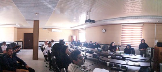 برگزاری جلسه آموزشی- برنامه ملی خودمراقبتی برای ادارات سطح شهرستان مریوان