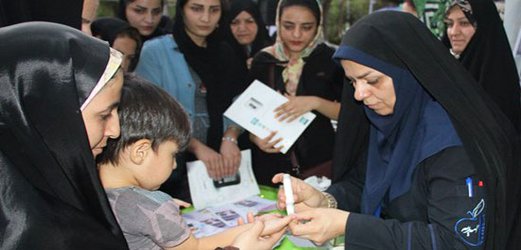 دیابت بیماری خاموش/برپایی غرفه سلامت شهرداری منطقه ۱۵ با مشارکت بیمارستان مهدیه